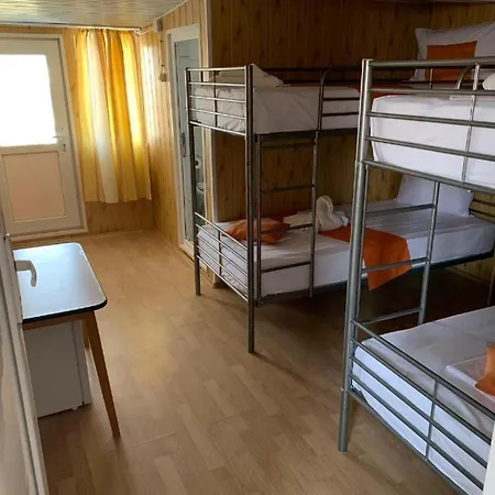 Hostel Cactus Camin Studentesc Pentru Elevi Si Studenti Costineşti