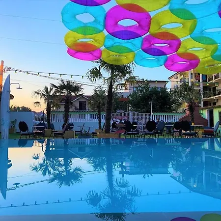 (adults Only) Hostel *